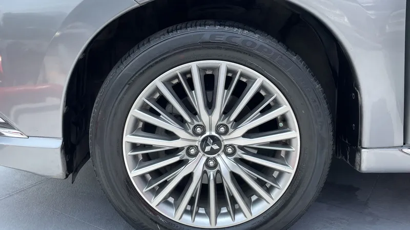 Mitsubishi Outlander Phev 2021