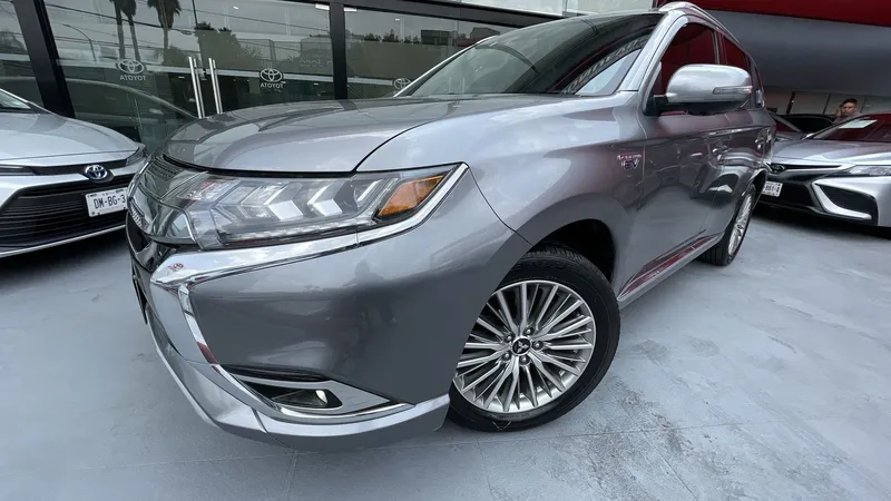 Mitsubishi Outlander Phev 2021