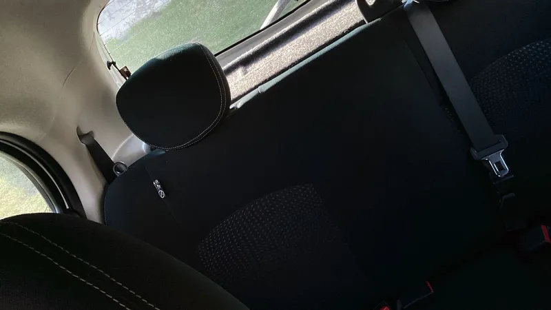 Nissan March 2023