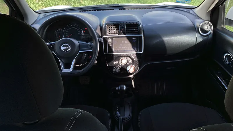 Nissan March 2023