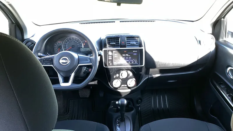 Nissan March 2023