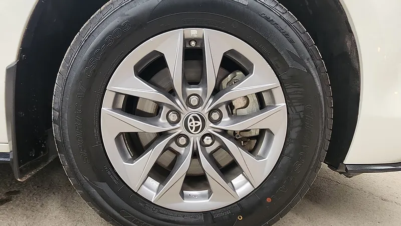 Toyota Sienna 2021