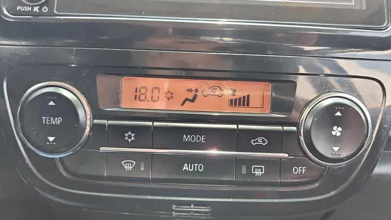 Mitsubishi Mirage G4 2023