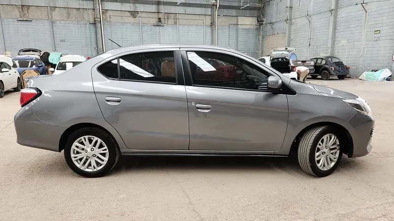 Mitsubishi Mirage G4 2023