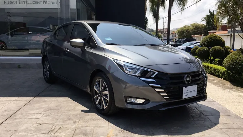 Nissan Versa 2023