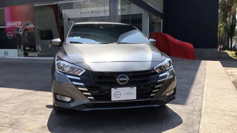 Nissan Versa 2023