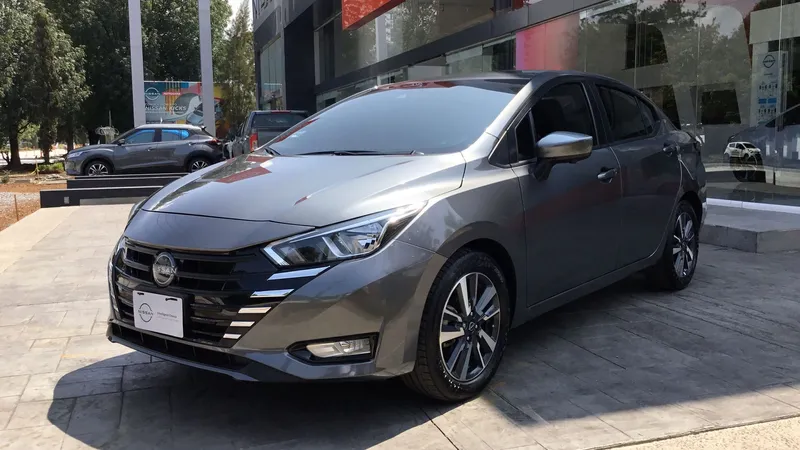 Nissan Versa 2023