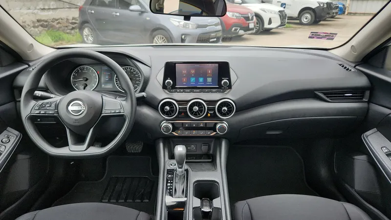 Nissan Sentra 2024