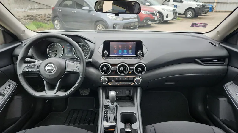 Nissan Sentra 2024