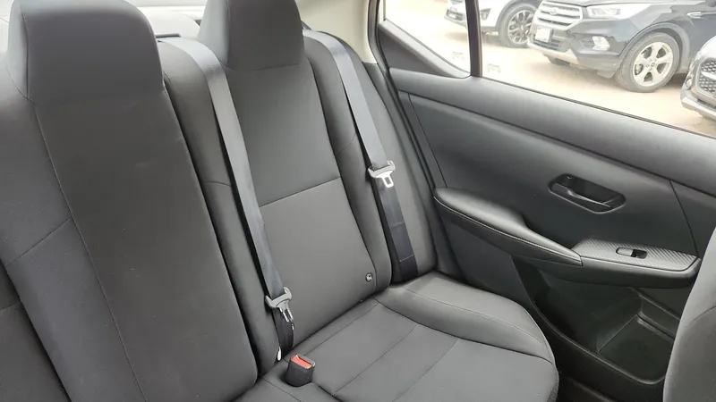 Nissan Sentra 2024