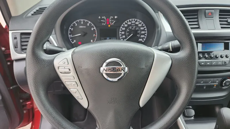 Nissan Sentra 2018