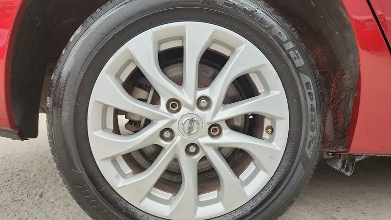Nissan Sentra 2018