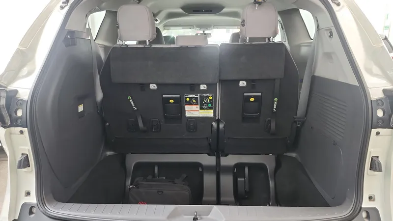 Toyota Sienna 2021
