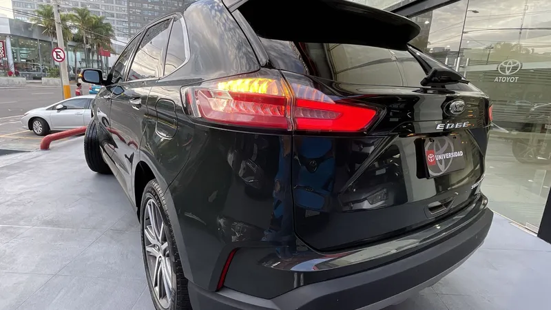 Ford Edge 2022