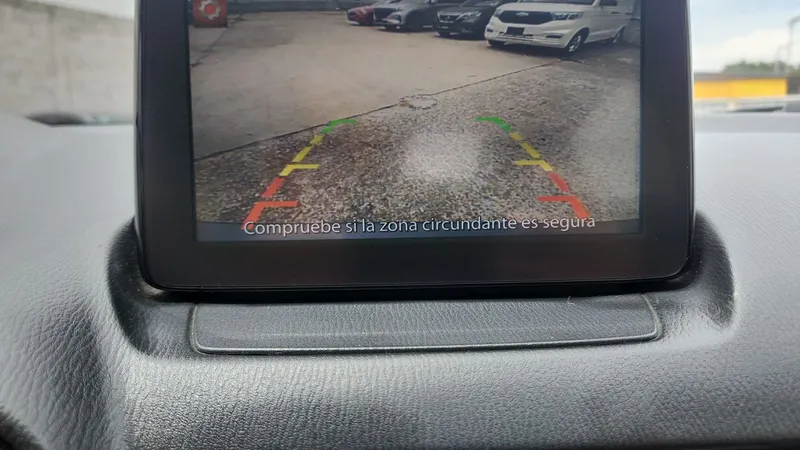 Mazda Mazda 2 2019