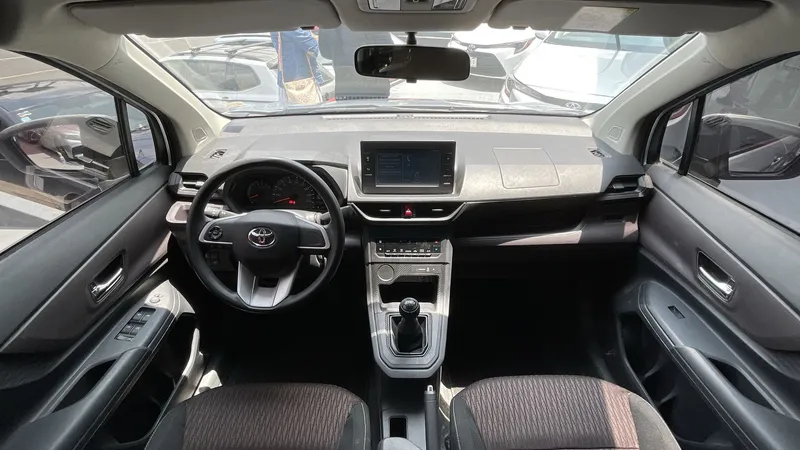 Toyota Avanza 2023
