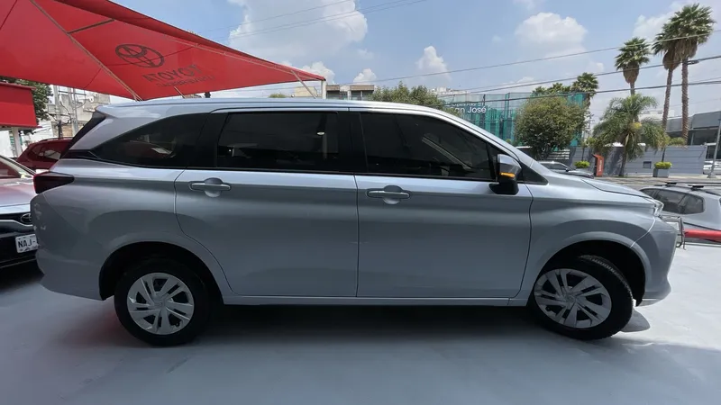 Toyota Avanza 2023