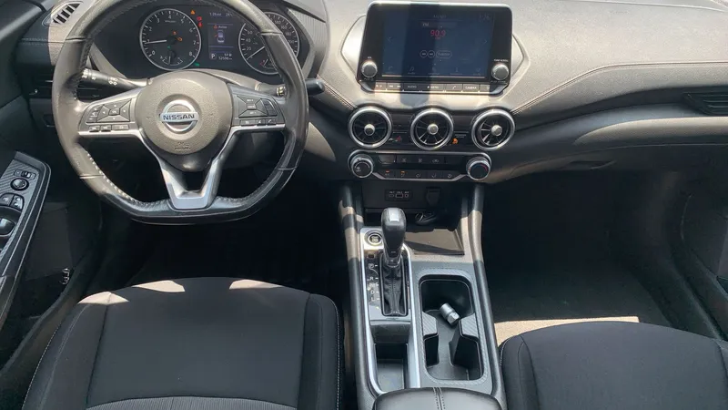 Nissan Sentra 2021