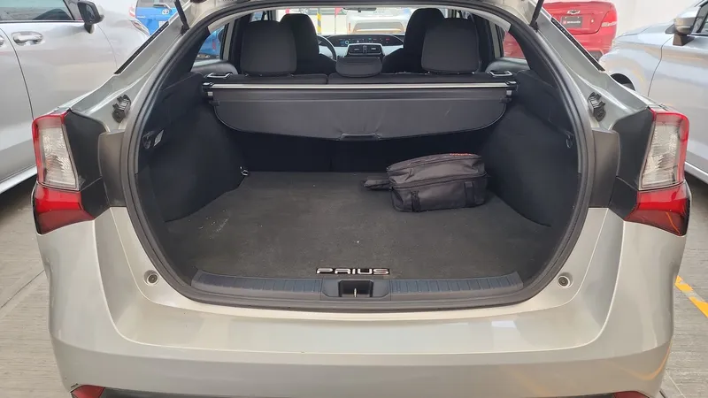 Toyota Prius 2021