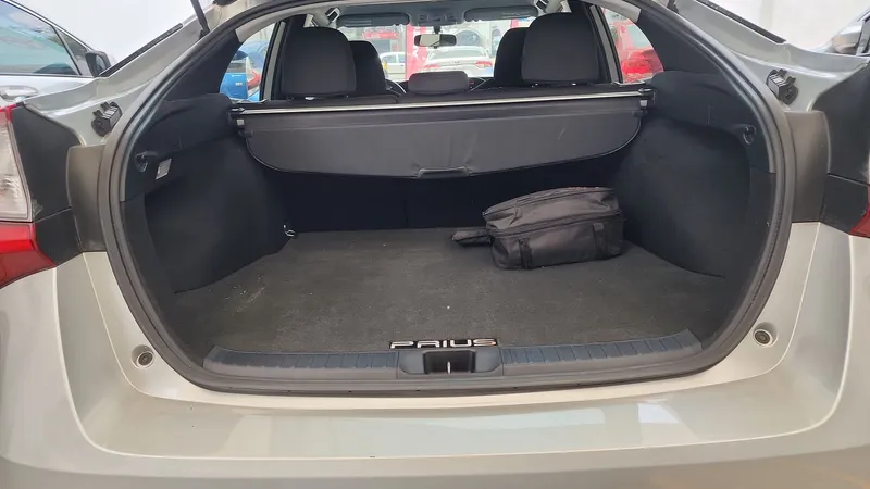 Toyota Prius 2021