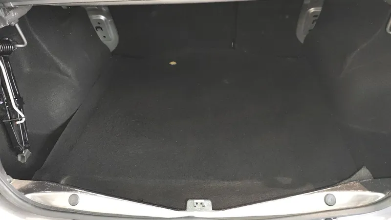 Renault Logan 2023