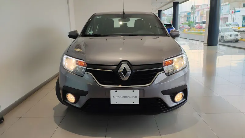 Renault Logan 2023