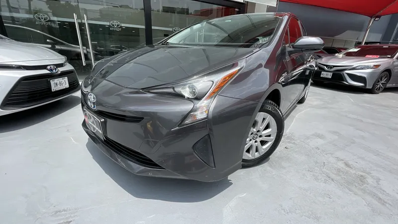 Toyota Prius 2018
