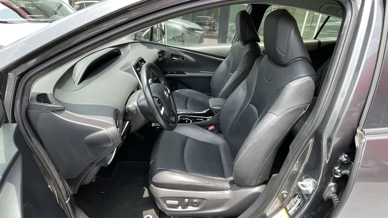 Toyota Prius 2018