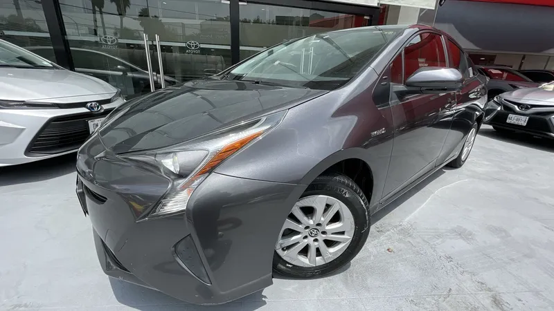 Toyota Prius 2018