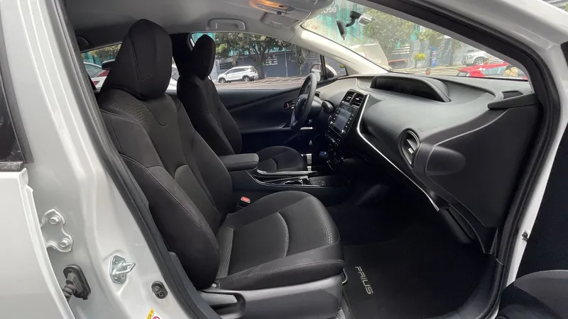 Toyota Prius 2022