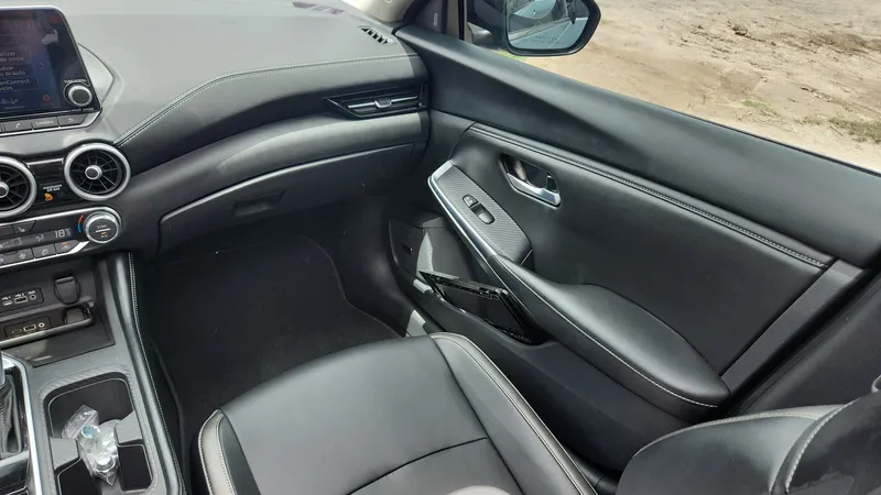 Nissan Sentra 2024