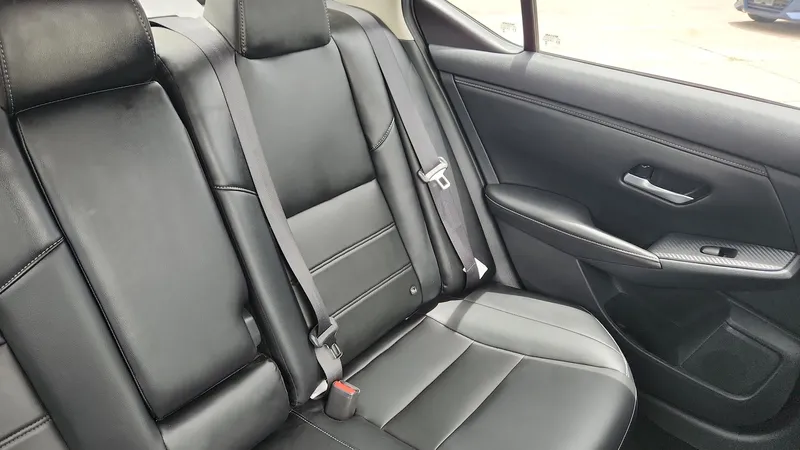 Nissan Sentra 2024