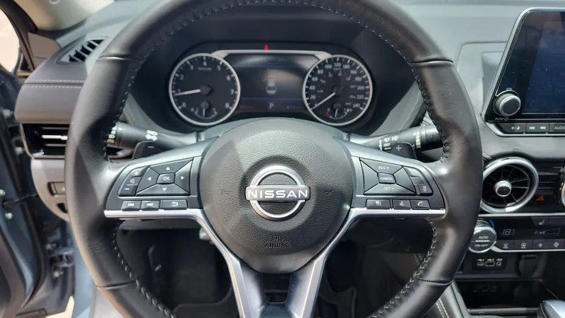 Nissan Sentra 2024