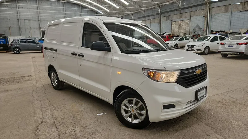 Chevrolet Tornado Van 2023