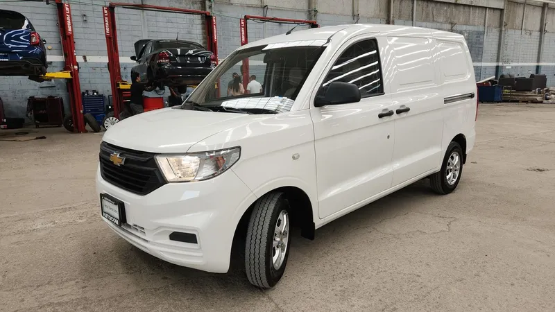 Chevrolet Tornado Van 2023