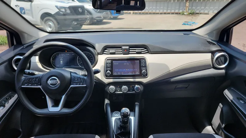 Nissan Versa 2022