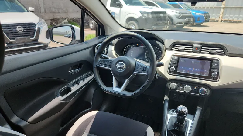 Nissan Versa 2022
