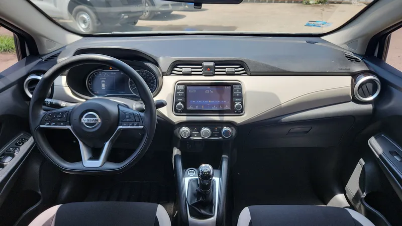 Nissan Versa 2022
