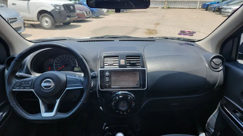 Nissan March 2024