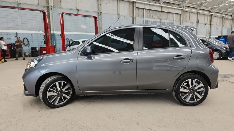 Nissan March 2024