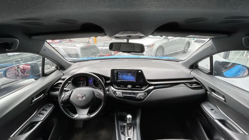 Toyota C-hr 2019