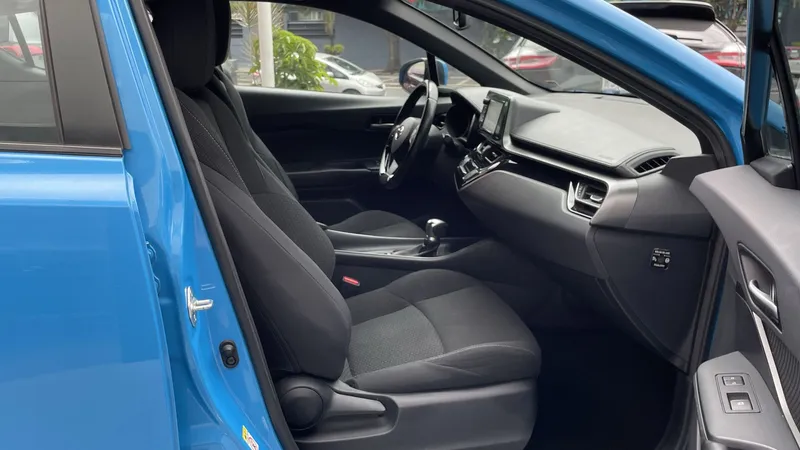 Toyota C-hr 2019