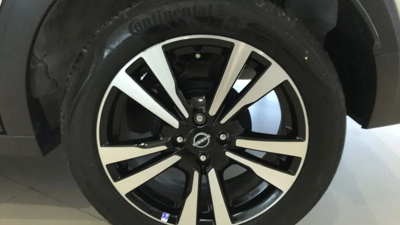Nissan Kicks 2023