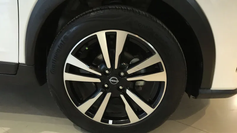 Nissan Kicks 2023