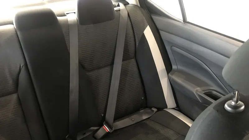 Nissan Versa 2021
