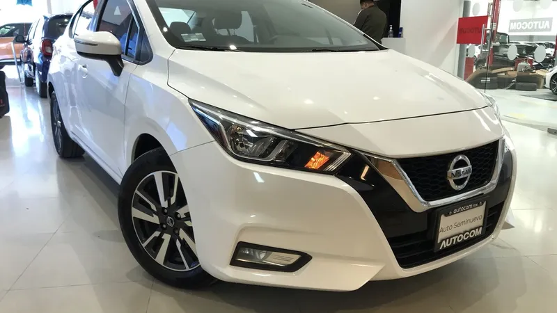 Nissan Versa 2021