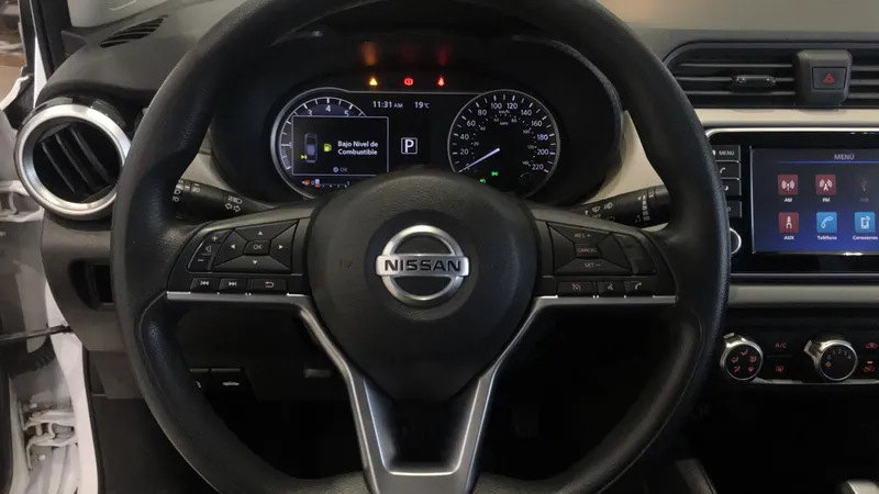 Nissan Versa 2021