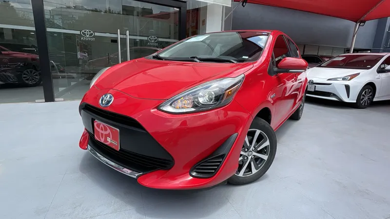 Toyota Prius C 2021