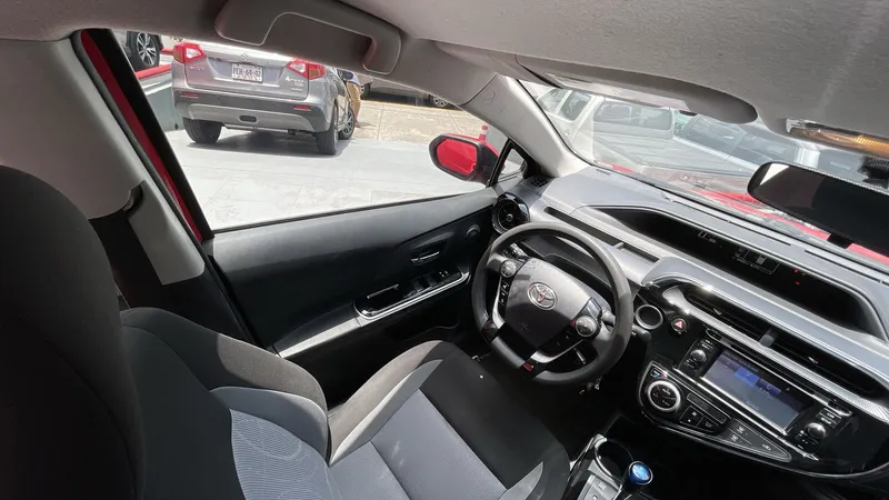 Toyota Prius C 2021