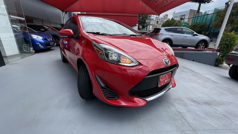 Toyota Prius C 2021